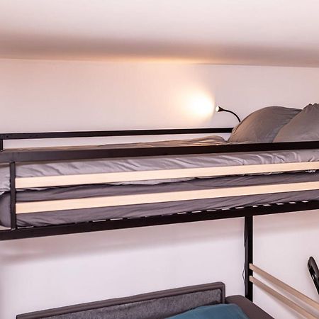 Appart'Hotel Sahara- Next To Disney Монтеврен Екстериор снимка